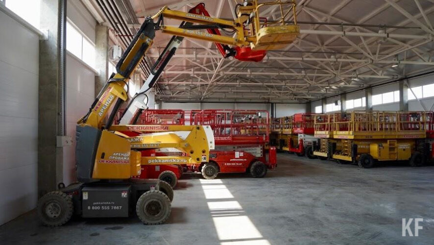 Средние зарплаты интенсивнее всего росли в химической промышленности