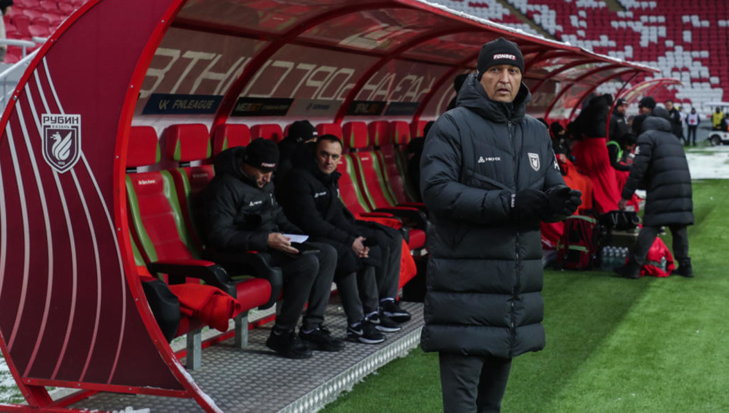 Казанский «Рубин» не справился на своем поле с 14-й командой чемпионата. В 25-м туре Первой лиги команда Юрия Уткульбаева сыграла дома с «Велесом» - 1:1.