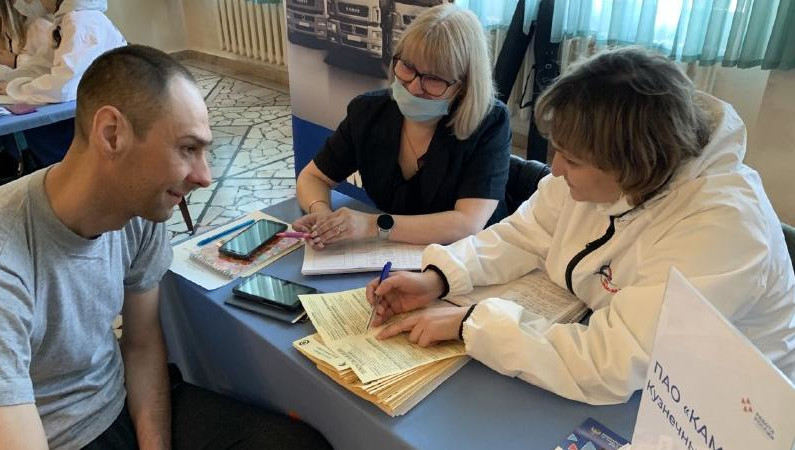 В автограде прошла первая ярмарка вакансий для эвакуированных из Украины.&nbsp;Подобные мероприятия продолжатся