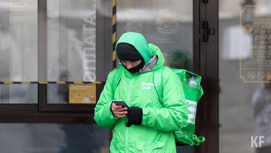 Данные ко дню защиты детей опубликовал  hh.ru