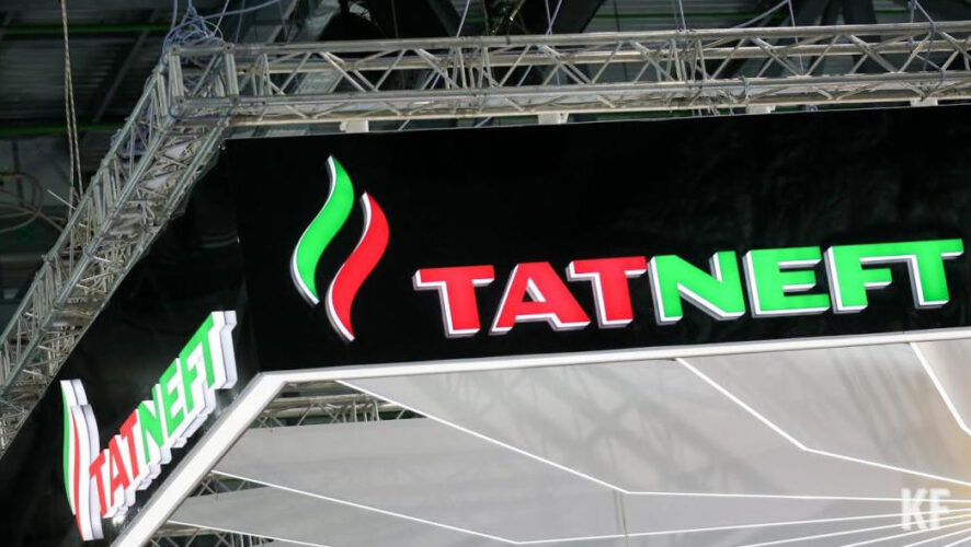 Он занимал должность президента ХК &laquo;Нефтяник&raquo;.