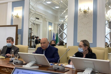 Ректор объяснил это тем