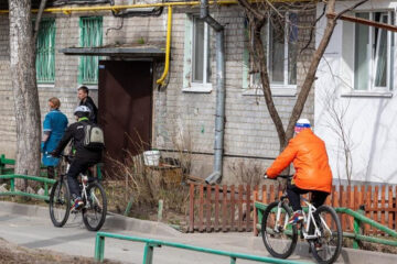 Еще весной он похитил из подъезда велосипед за 20 тысяч рублей и продал его на улице.