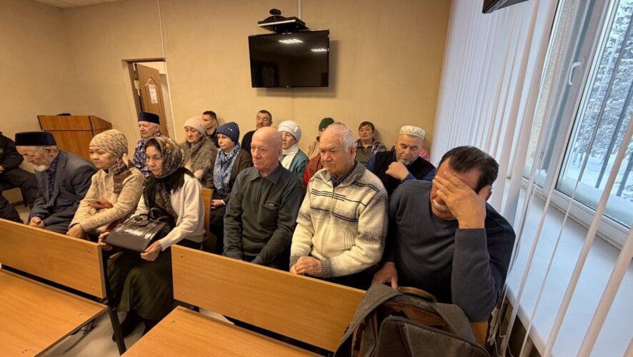 Слушатели в Мензелинском райсуде. Фото: KazanFirst