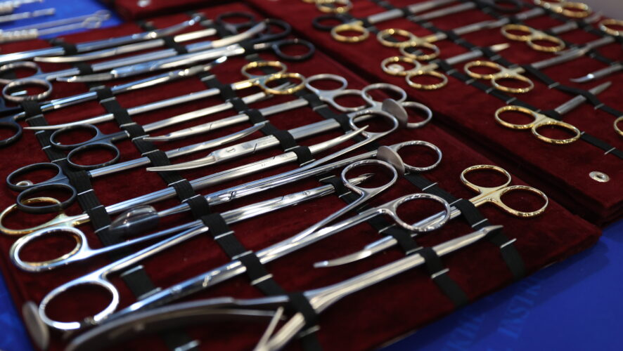 ZHUR6177 (1) ZHUR6177 (1)