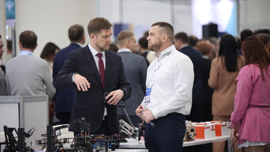 ZHUR2644 (2) ZHUR2644 (2)