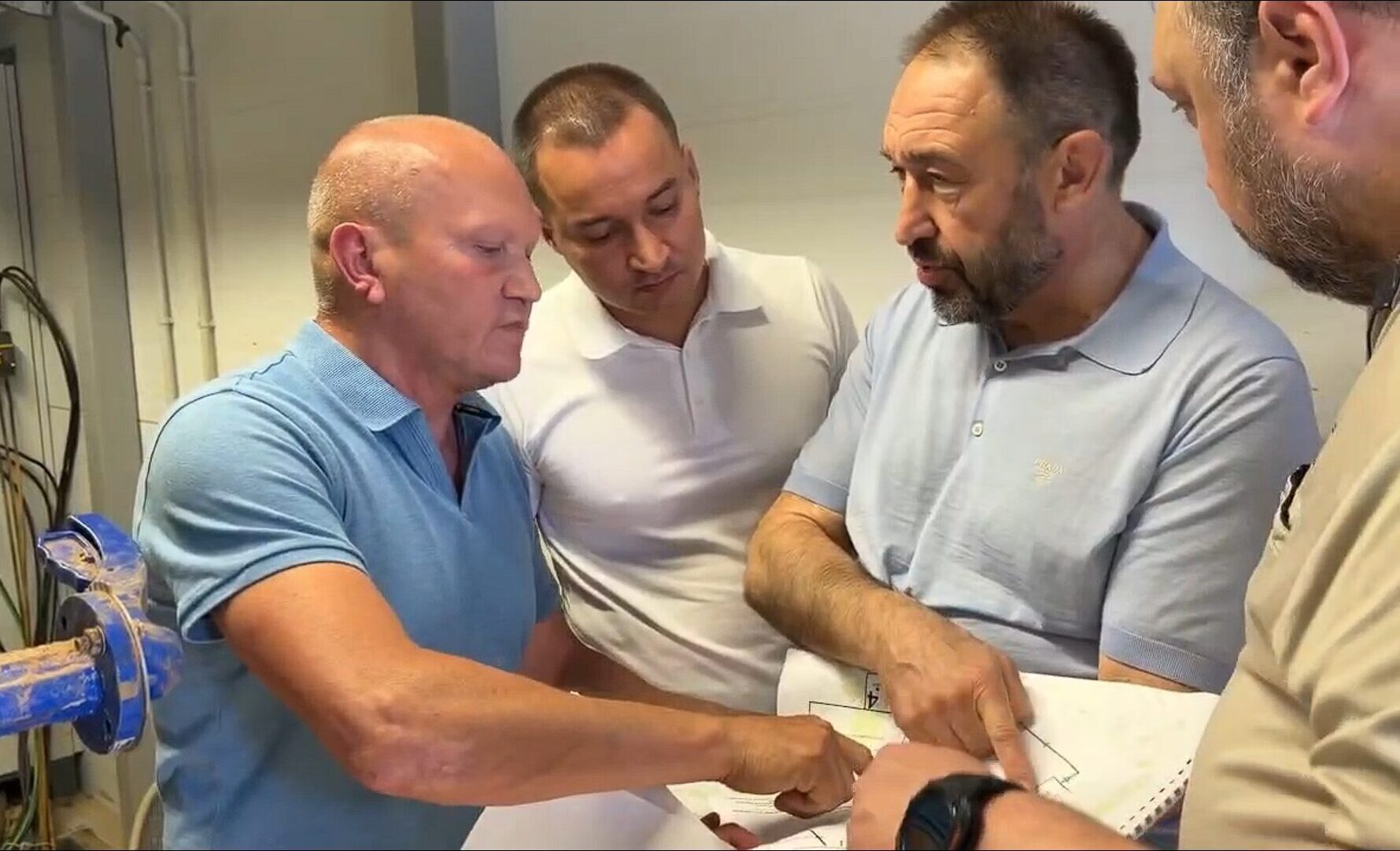 Делегация Татарстана посетила подшефные города ЛНР для оценки восстановительных работ